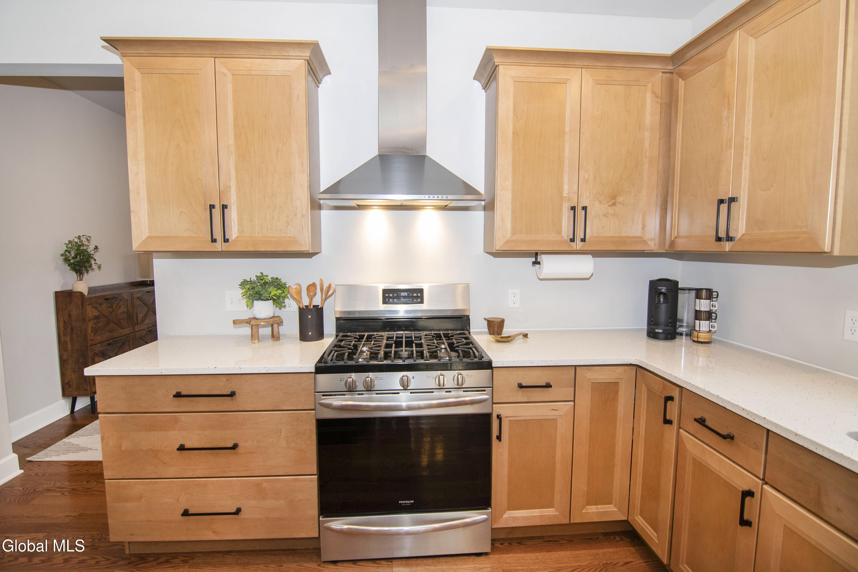 146 Cramer Road Ballston Spa, NY 12020 - Photo 10 of 39 photo_013