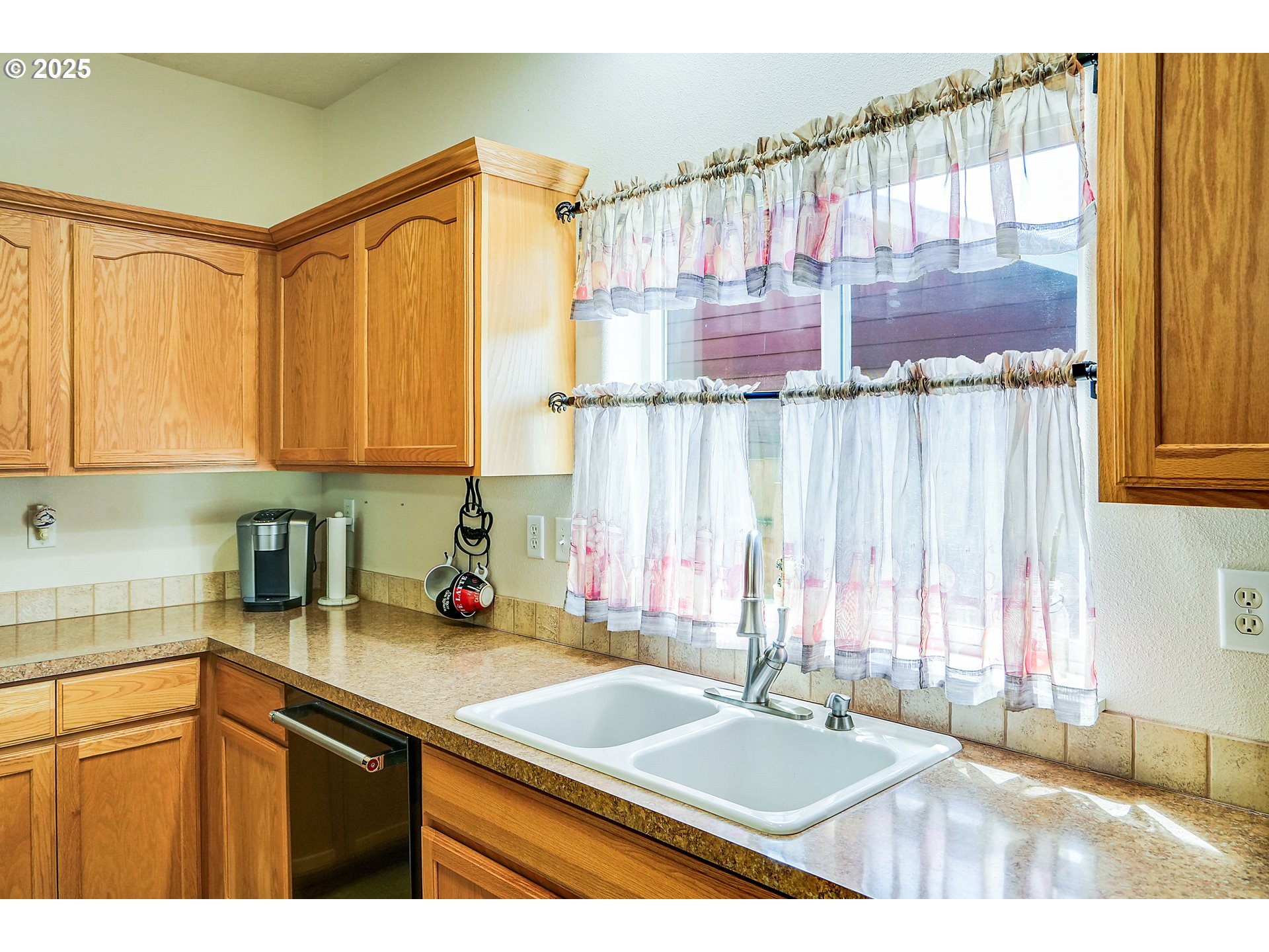 1231 Southwest 3rd Avenue Mill City, OR 97360 - Photo 17 of 48 a kitchen with a sink and a window