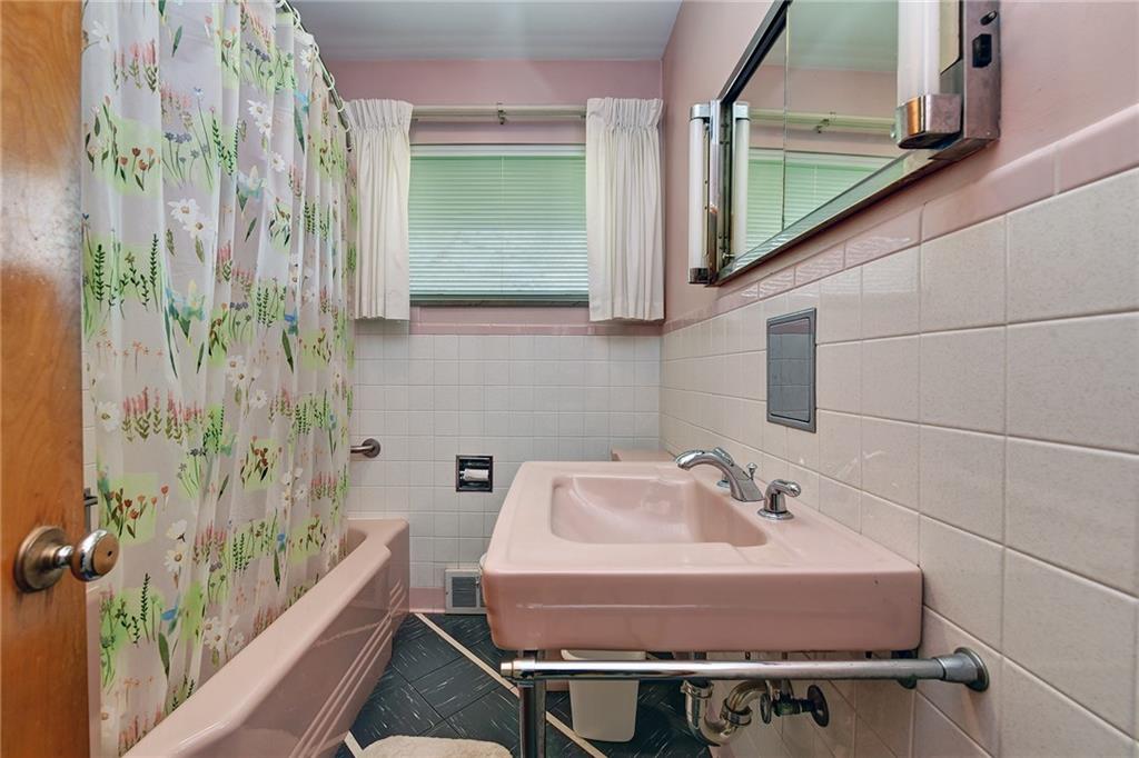3144 Kane Road Aliquippa, PA 15001 - Photo 15 of 25 Gallery Image 15