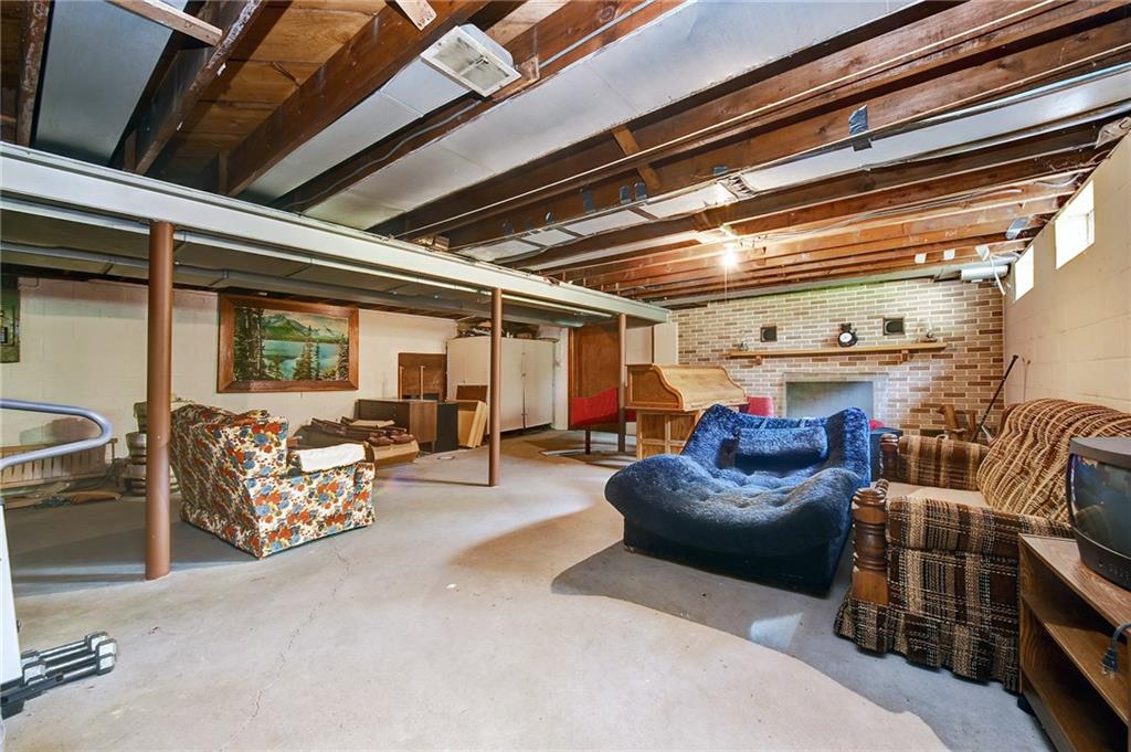 3144 Kane Road Aliquippa, PA 15001 - Photo 16 of 25 Gallery Image 16