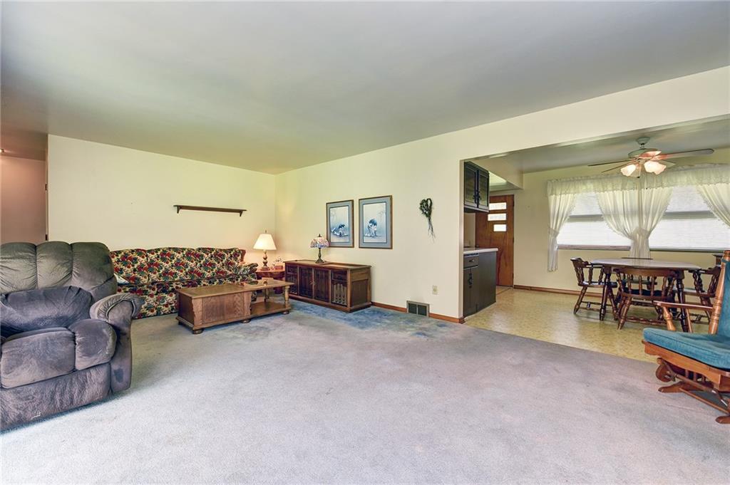 3144 Kane Road Aliquippa, PA 15001 - Photo 3 of 25 Gallery Image 3