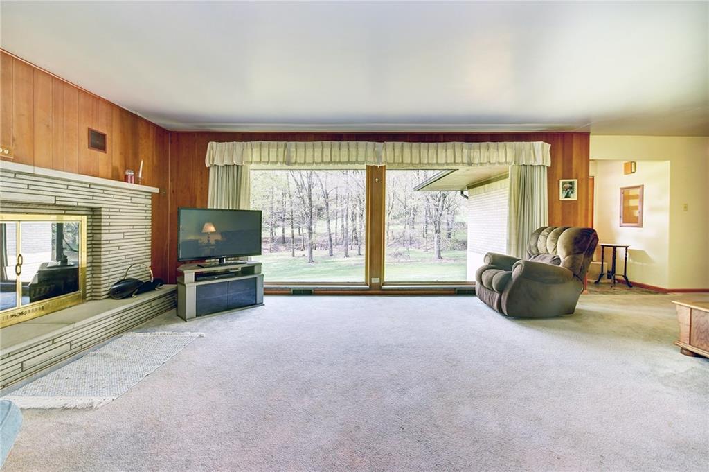 3144 Kane Road Aliquippa, PA 15001 - Photo 4 of 25 Gallery Image 4