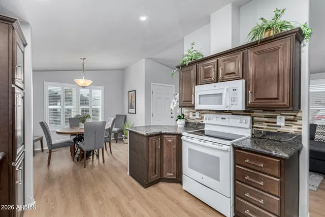 $140,000 | 1702 East Michelle Drive, Phoenix, AZ 85022