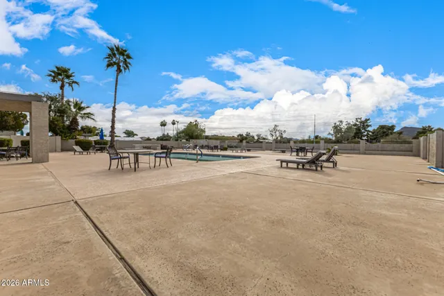 $140,000 | 1702 East Michelle Drive, Phoenix, AZ 85022