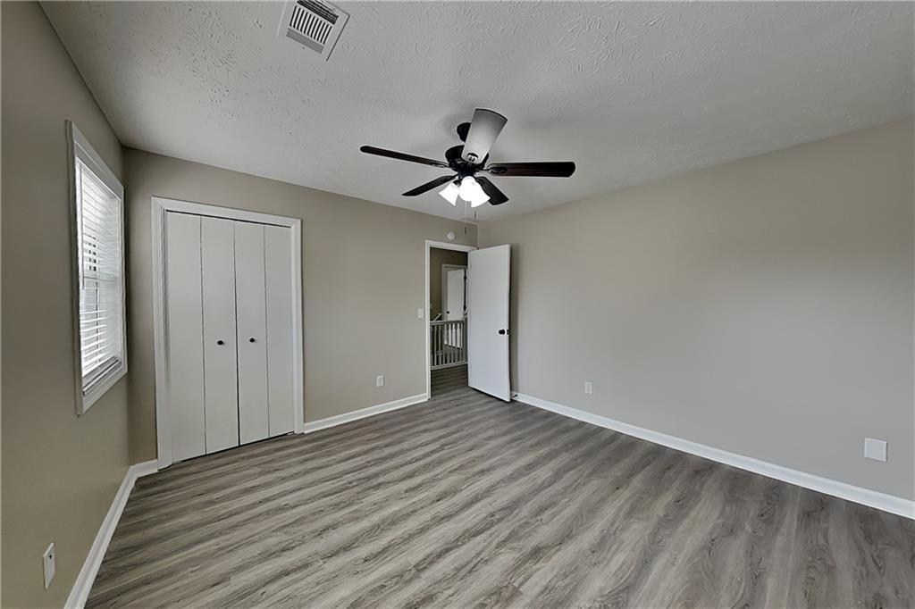 385 Roswell Farms Road Roswell, GA 30075 - Photo 12 of 20