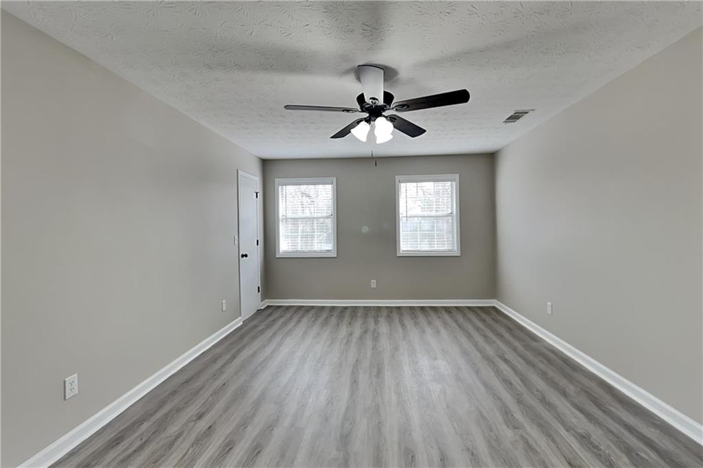 385 Roswell Farms Road Roswell, GA 30075 - Photo 9 of 20