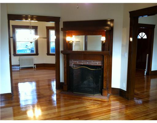 160 Seven Mile Road Scituate, RI 02831 - Photo 7 of 16 Living Room.