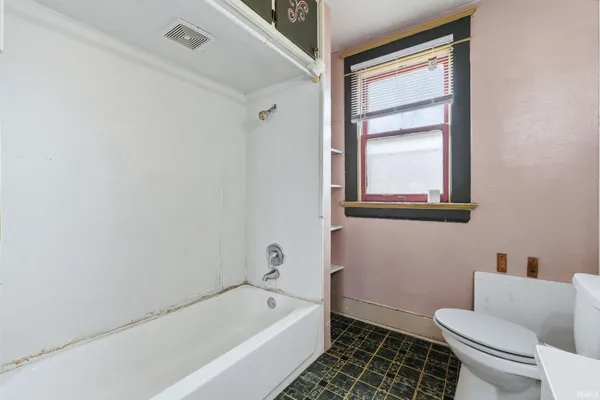 $144,000 | 812-810 West Creighton Avenue, Fort Wayne, IN 46807
