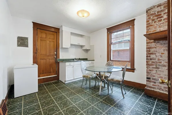 $144,000 | 812-810 West Creighton Avenue, Fort Wayne, IN 46807