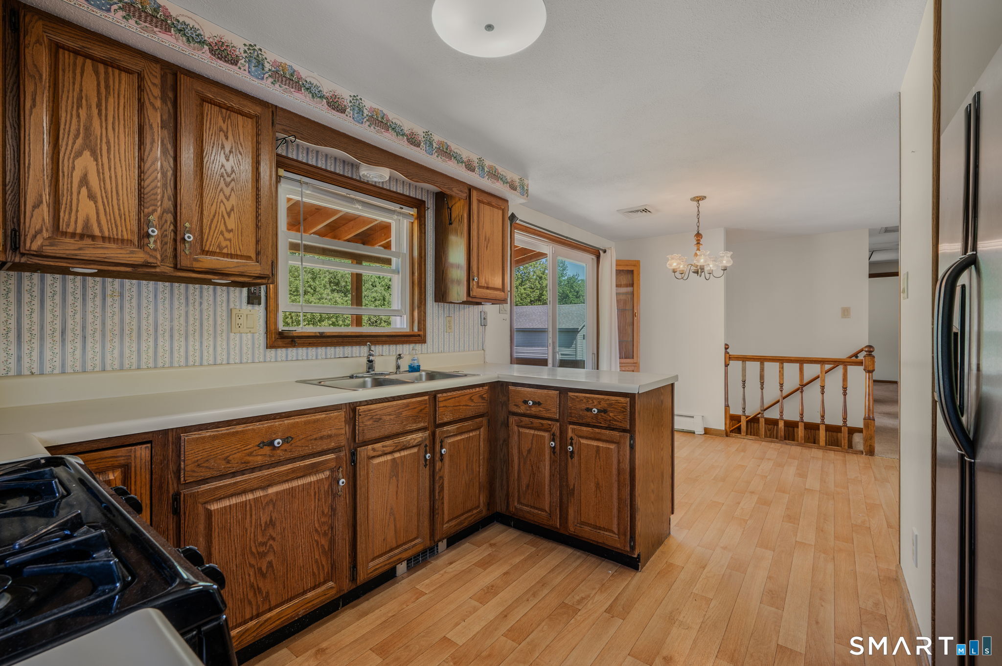 15 Pitcher Street Norwich, CT 06360 - Photo 11 of 34
