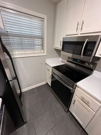 $1,595 | 168 Parkbrook Circle, Tallahassee, FL 32301