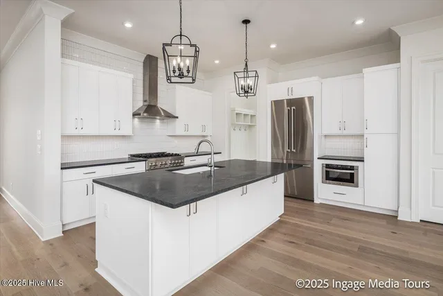 $649,000 | 90 Pinewood Cove, Snow Hill, NC 28580