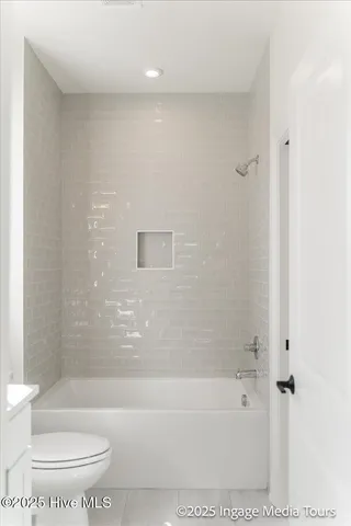 $649,000 | 90 Pinewood Cove, Snow Hill, NC 28580