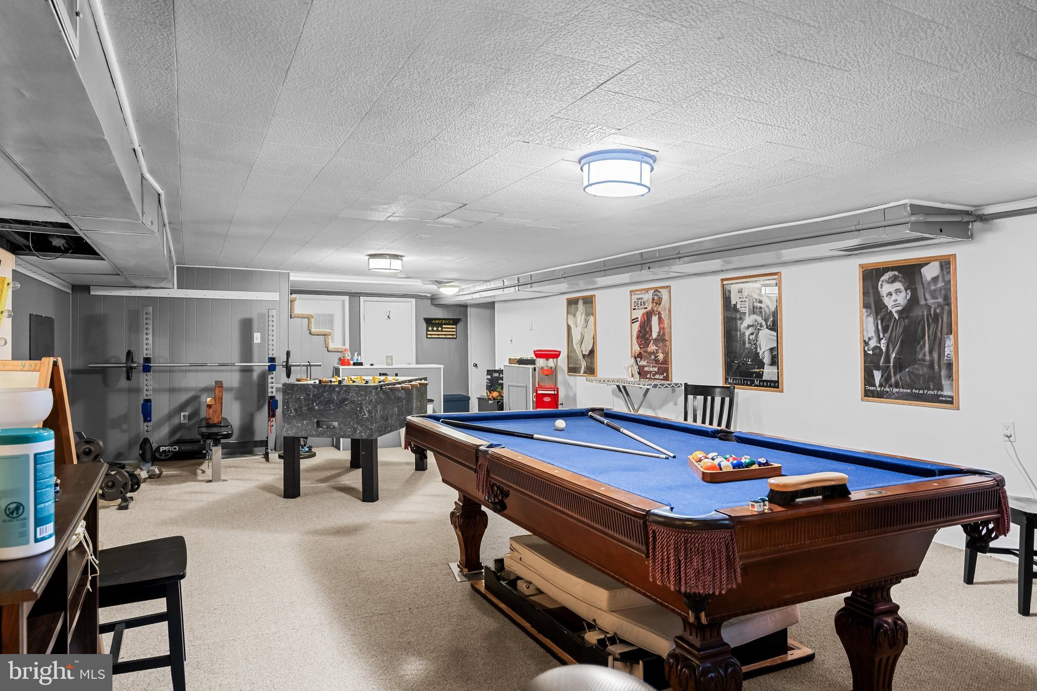 12 Greenvale Road Moorestown, NJ 08057 - Photo 25 of 49 a room with furniture pool table and windows