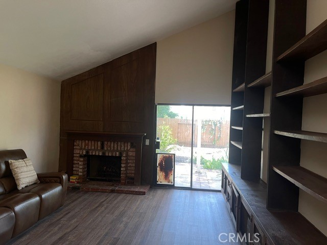 6435 Melray Street Moorpark, CA 93021 - Photo 41 of 41 a living room with furniture and a fireplace