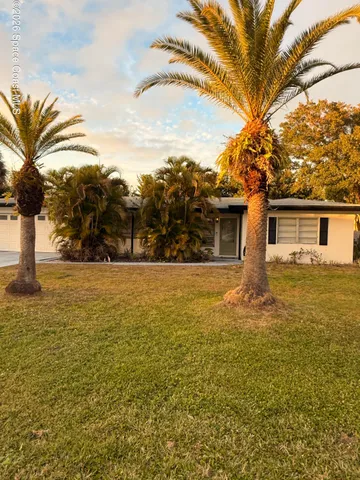 $675,000 | 510 Magnolia Avenue, Melbourne Beach, FL 32951