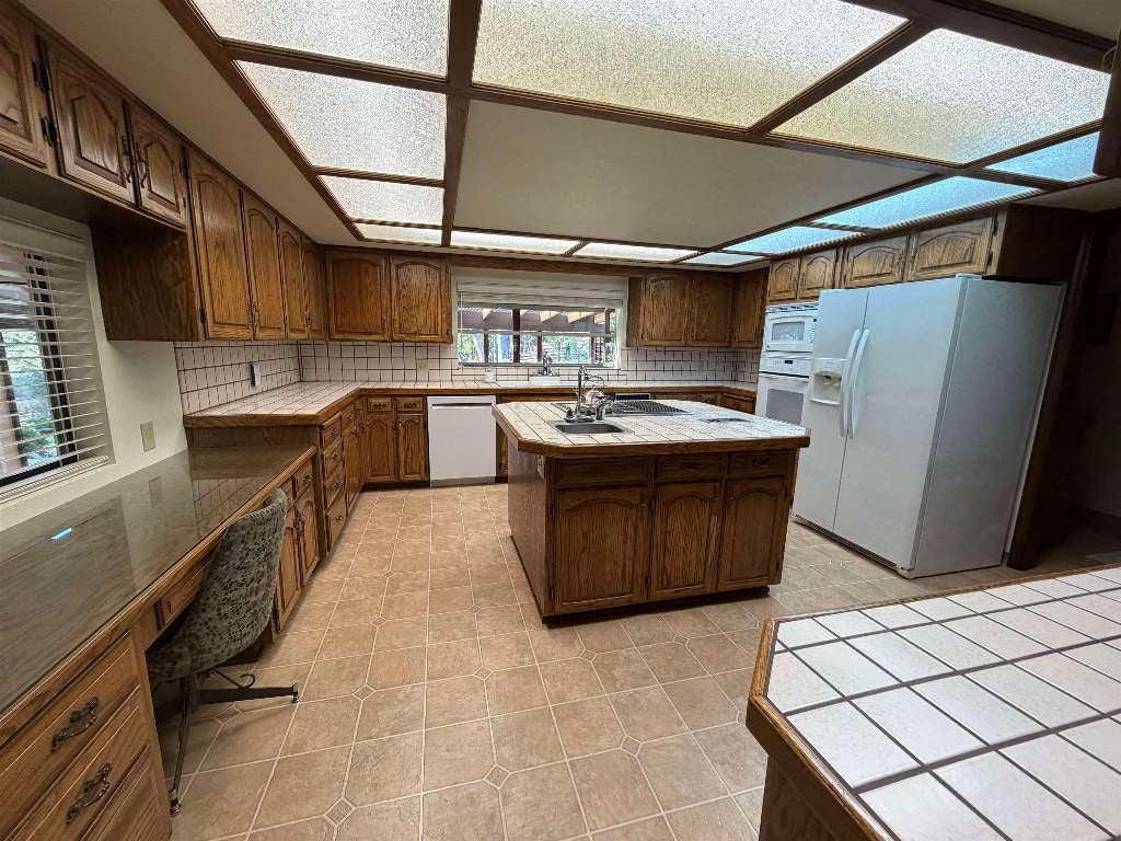 5920 Schulmeyer Road Yreka, CA 96097 - Photo 21 of 45 Gallery Image 21