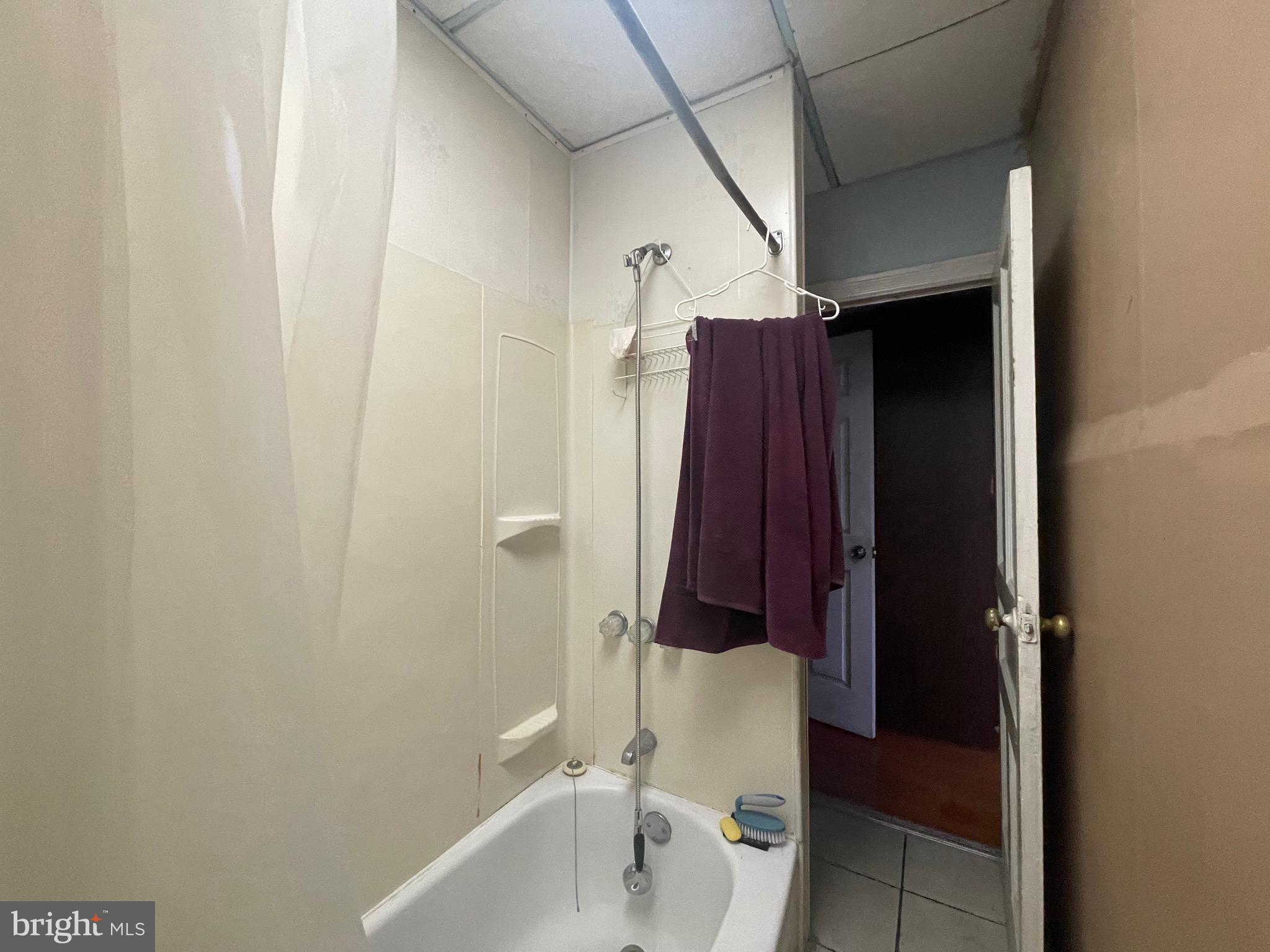 1644 Bridge Street Philadelphia, PA 19124 - Photo 8 of 9