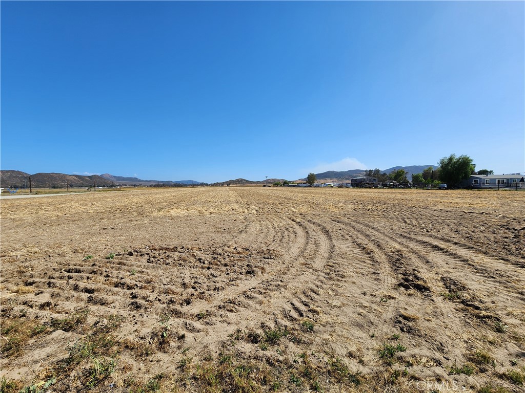 0 Olive Winchester, CA 92596 - Photo 17 of 43 a view of an ocean beach and mountain