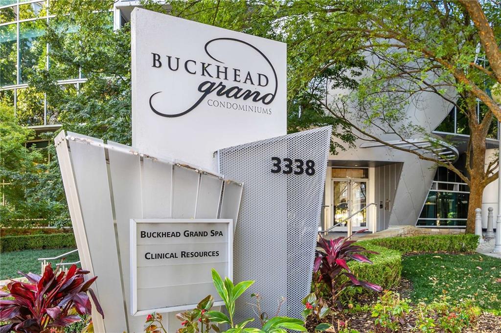 3338 Peachtree Road Northeast, Unit 407 Atlanta, GA 30326 - Photo 19 of 39 a view of a sign board with a yard