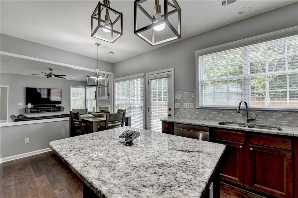 450 Hillingdon Way Suwanee, GA 30024 - Photo 29 of 71