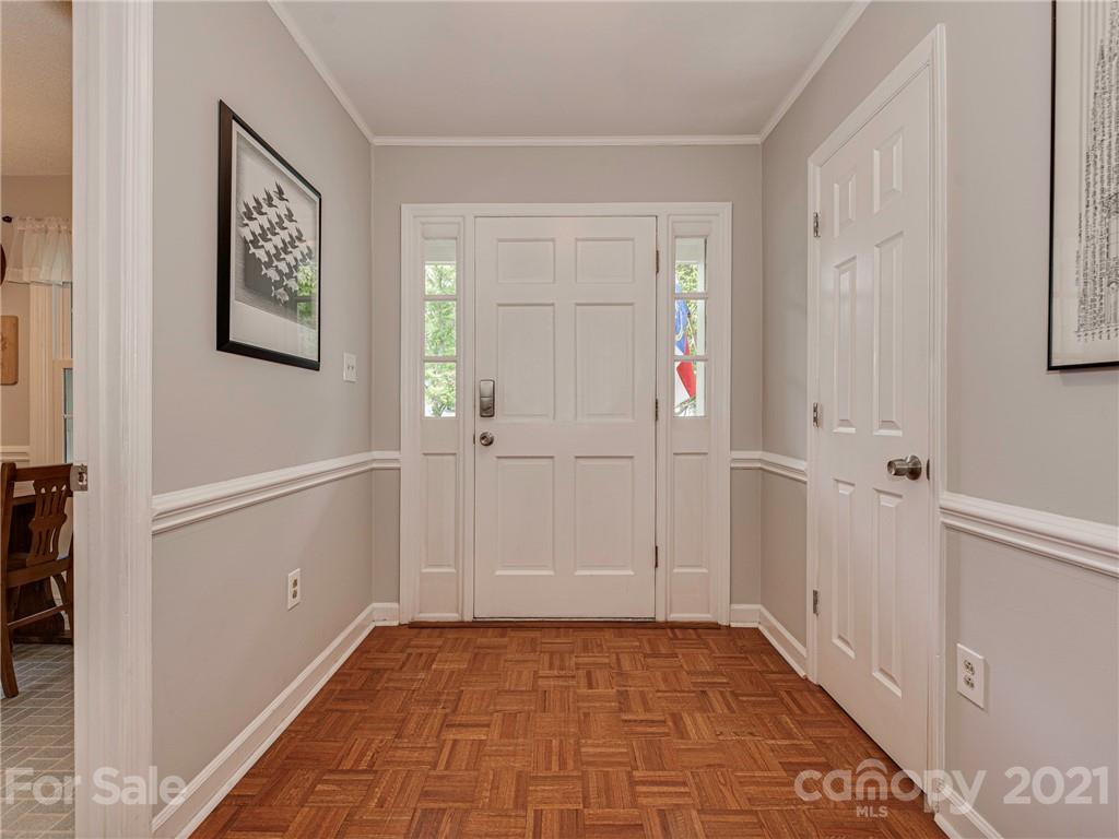 714 Hammermill Road Charlotte, NC 28270 - Photo 3 of 32 Gallery Image 3