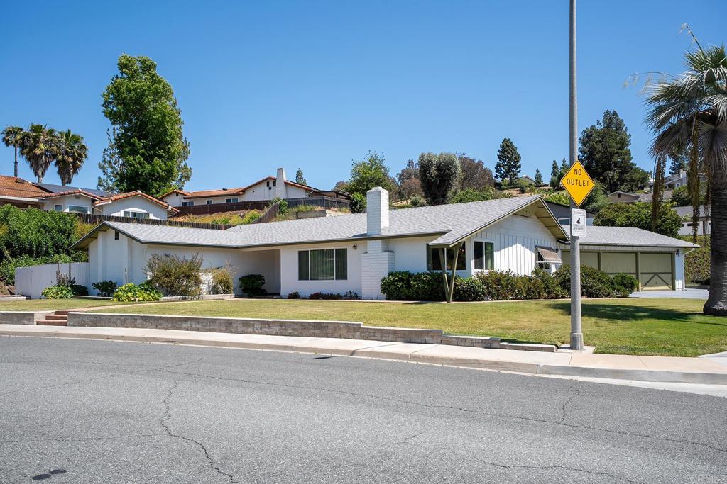 2396 Windmill View Road El Cajon, CA 92020 - Photo 31 of 34
