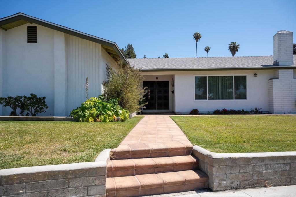 2396 Windmill View Road El Cajon, CA 92020 - Photo 5 of 34