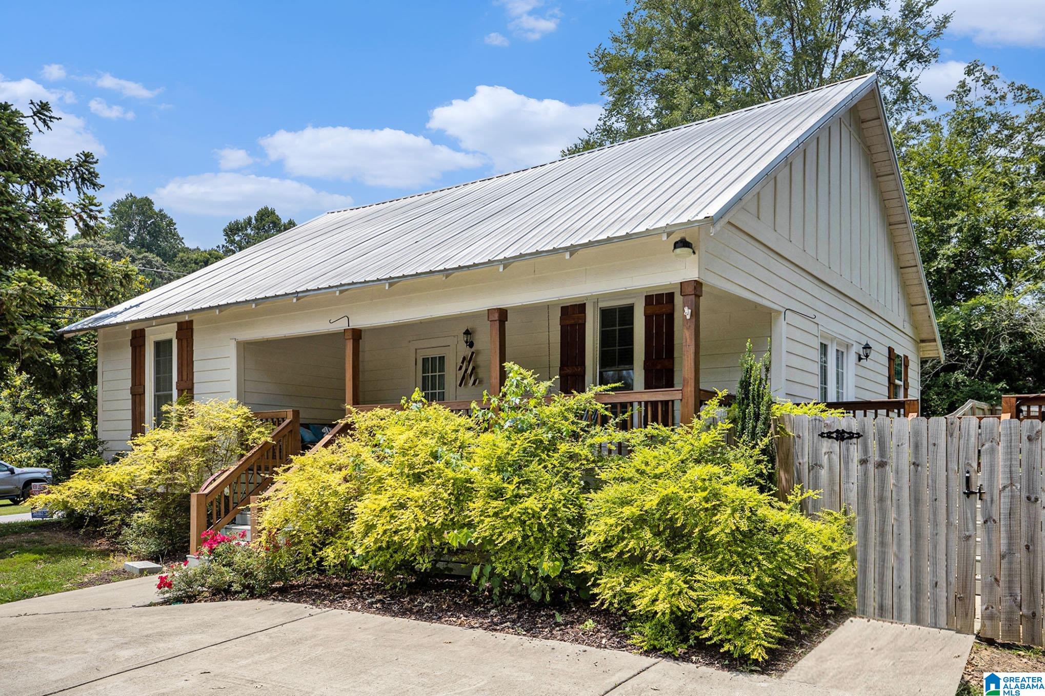 238 Village Springs Road Springville, AL 35146 - Photo 3 of 25