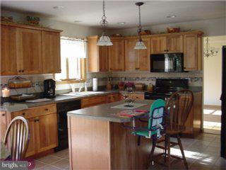 38 Hemlock Road Boyertown, PA 19512 - Photo 5 of 6 Gallery Image 5