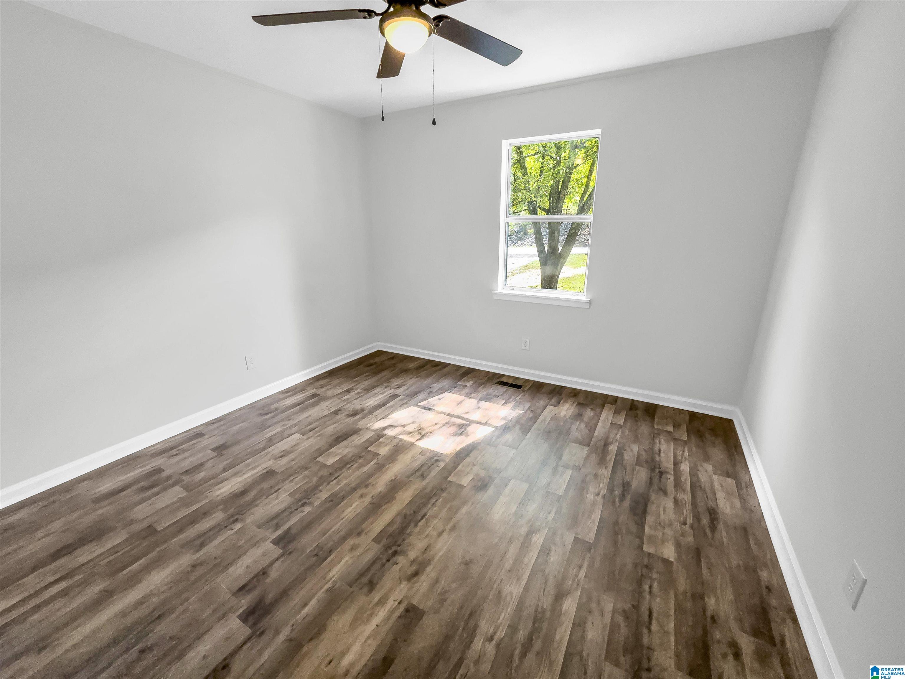 1711 Champion Road Oneonta, AL 35121 - Photo 2 of 27