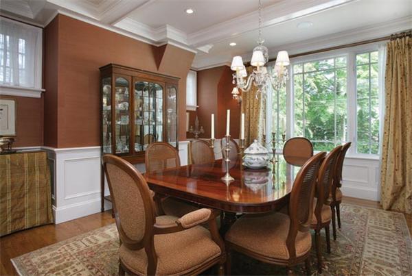 19 Holly Road Newton, MA 02468 - Photo 5 of 11