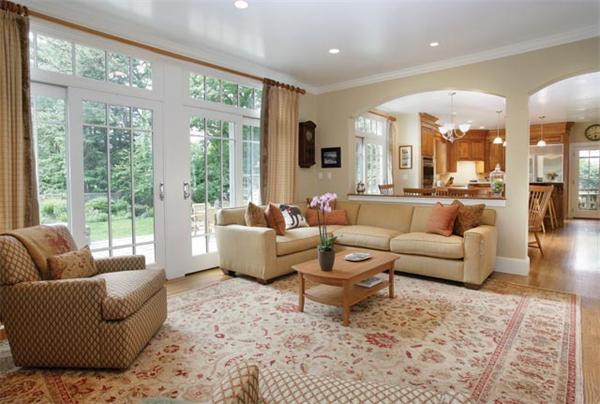 19 Holly Road Newton, MA 02468 - Photo 7 of 11