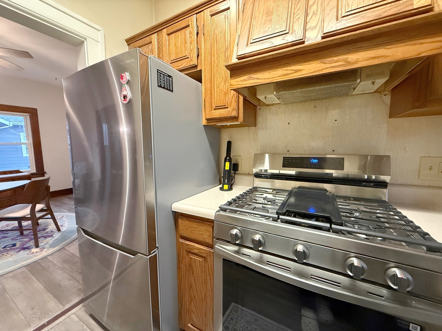 621 24th Avenue Moline, IL 61265 - Photo 15 of 31 a stove top oven sitting inside of a kitchen