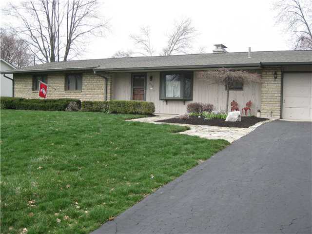 3073 Edgefield Road Upper Arlington, OH 43221 - Photo 1 of 16