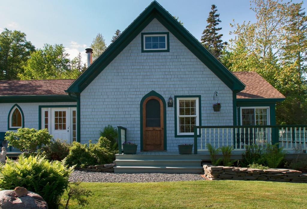 7 Reed's Road Seal Cove, ME 04674 - Photo 5 of 32 Front entrance