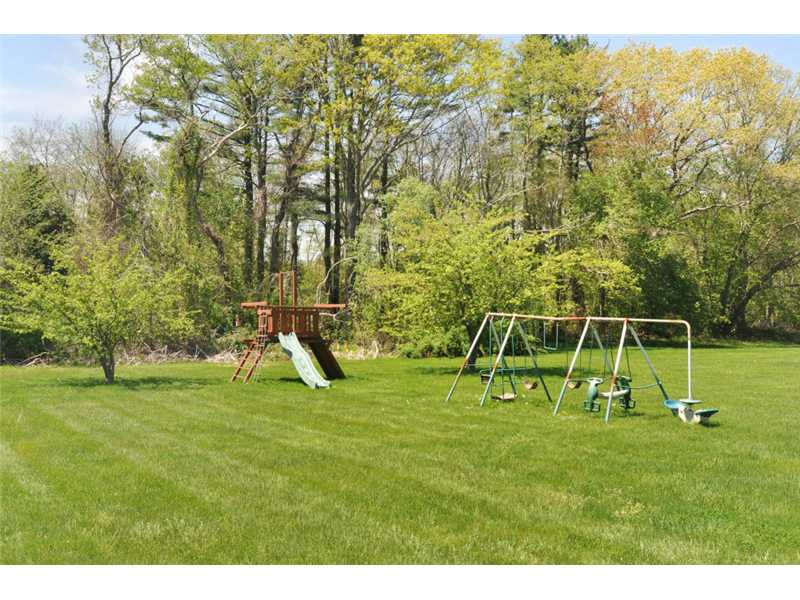 53 Asylum Road Warren, RI 02885 - Photo 18 of 25 Yard/Garden.
