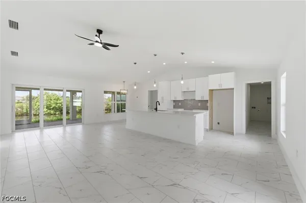$349,900 | 10 Northwest 20th Street, Cape Coral, FL 33909