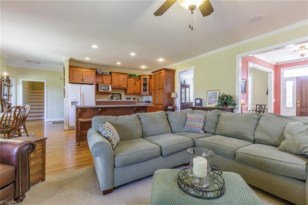 3401 Varnals Road Graham, NC 27253 - Photo 6 of 30 Gallery Image 6