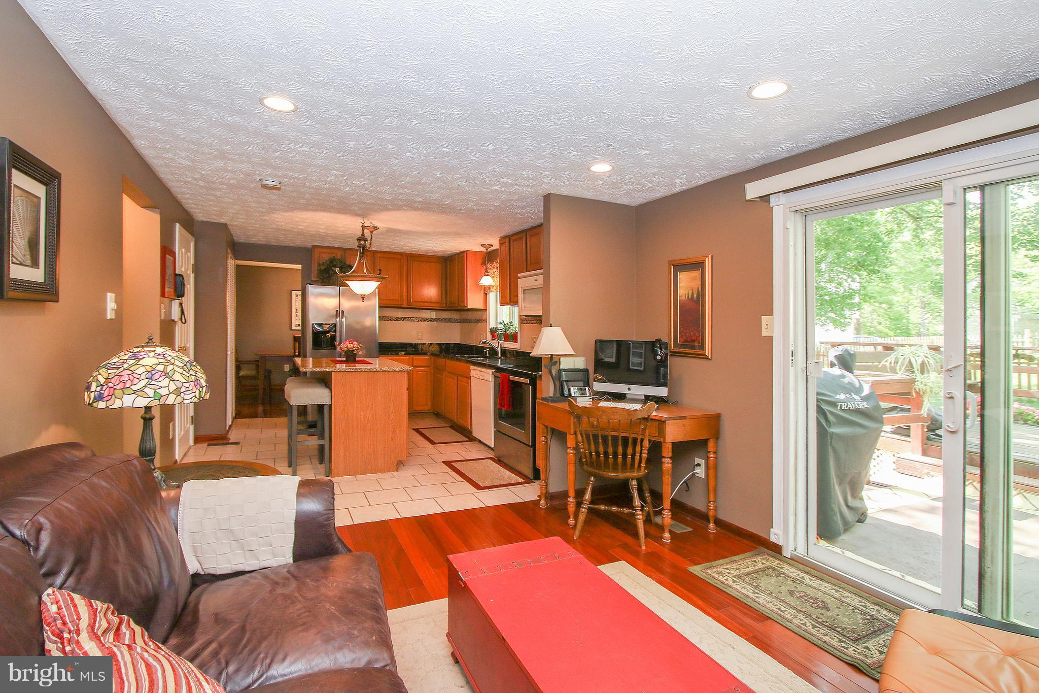 8273 Raindrop Way Springfield, VA 22153 - Photo 13 of 30 Living Room