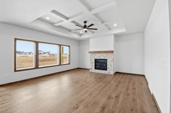 $649,900 | 248 Kerrigan Drive, Wrightstown, WI 54180