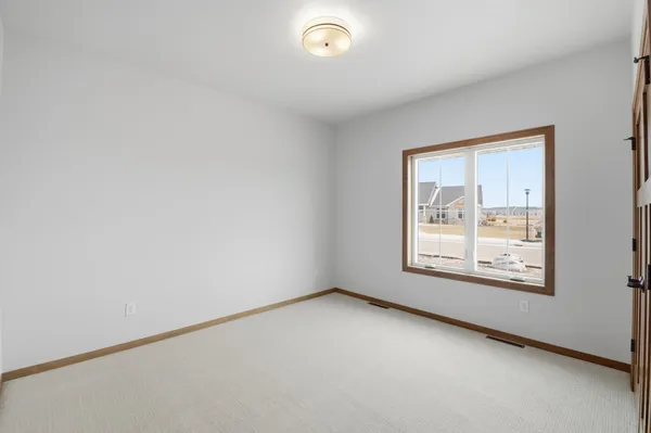 $649,900 | 248 Kerrigan Drive, Wrightstown, WI 54180