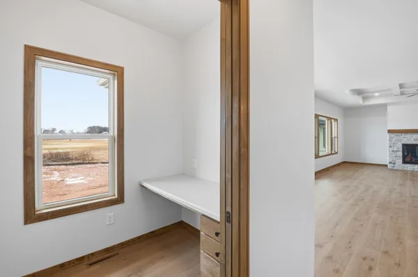 $649,900 | 248 Kerrigan Drive, Wrightstown, WI 54180