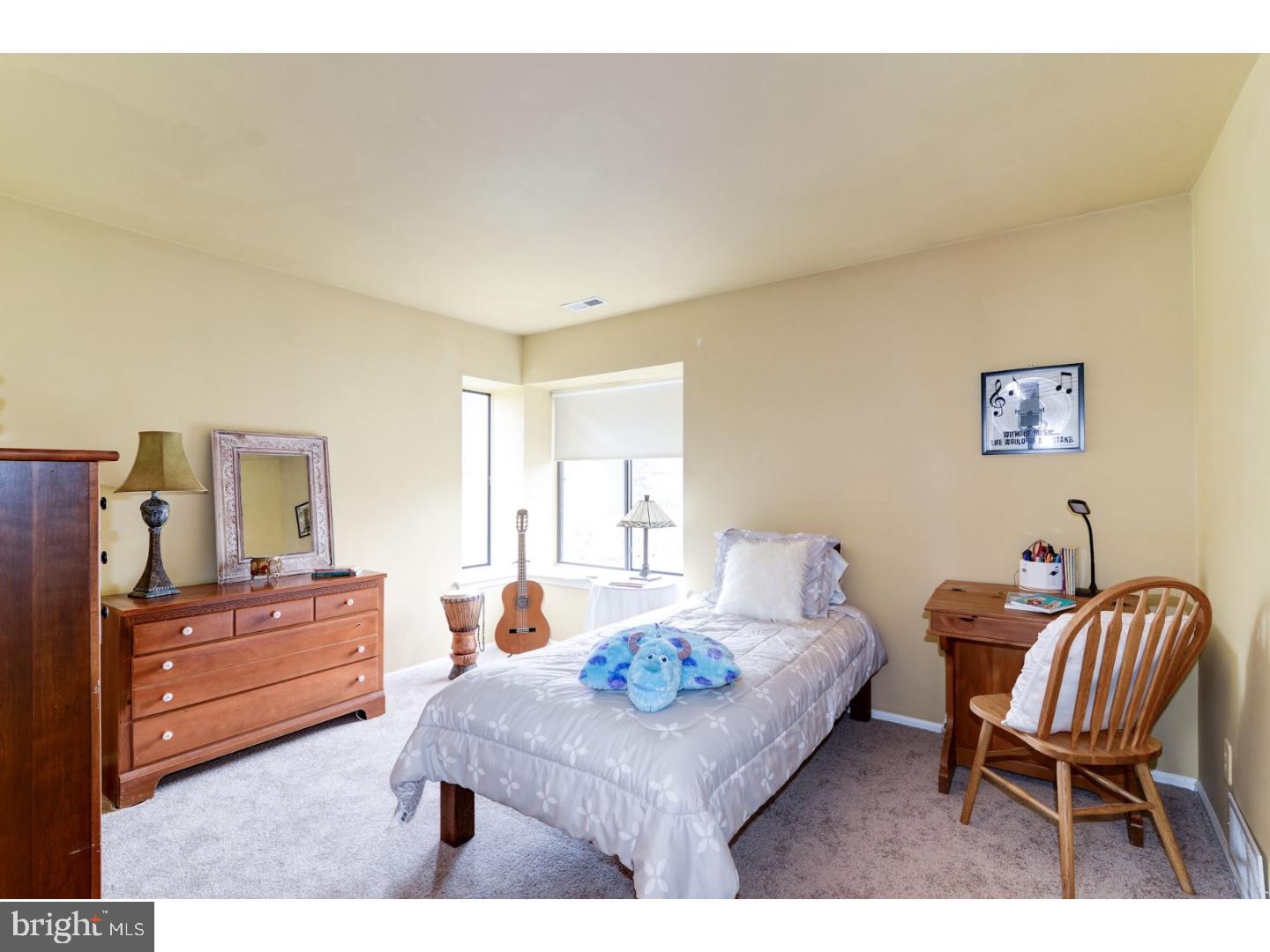 4002 B Chadbury Road Mount Laurel, NJ 08054 - Photo 11 of 25 Bedroom 2