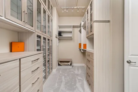 a view of walk in closet