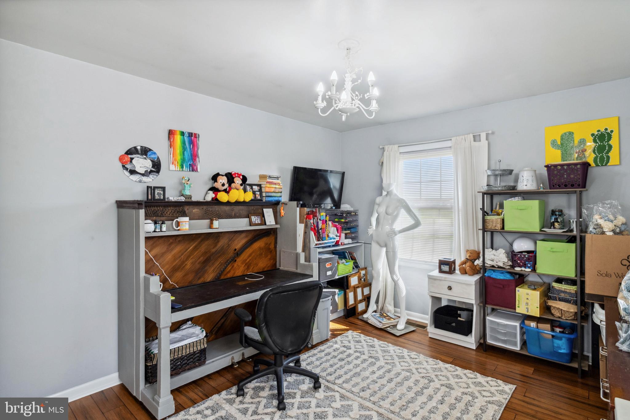 32568 Hastings Drive Laurel, DE 19956 - Photo 16 of 43 a living room with furniture and a flat screen tv