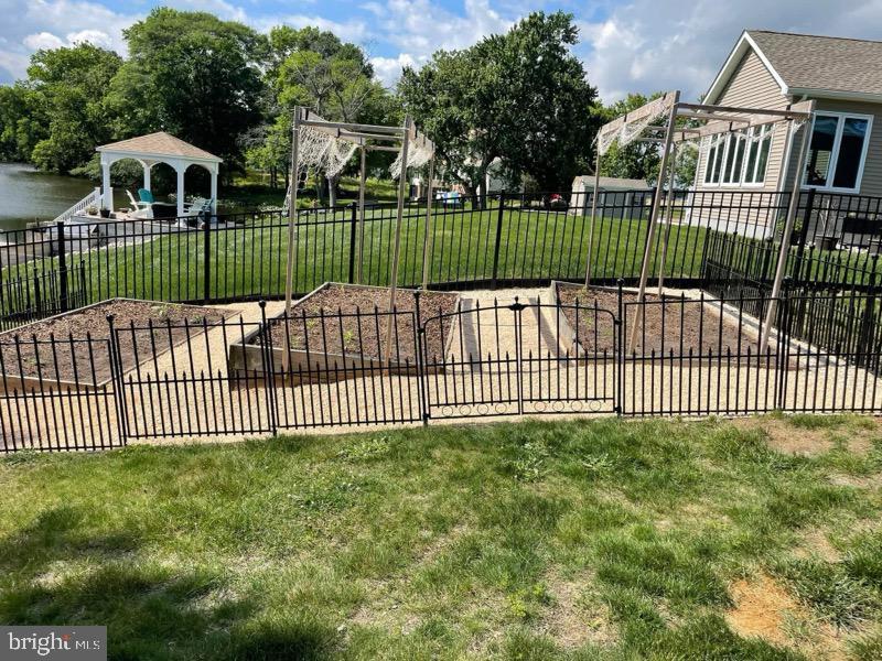 32568 Hastings Drive Laurel, DE 19956 - Photo 41 of 43 a view of a wrought iron fences in front of house