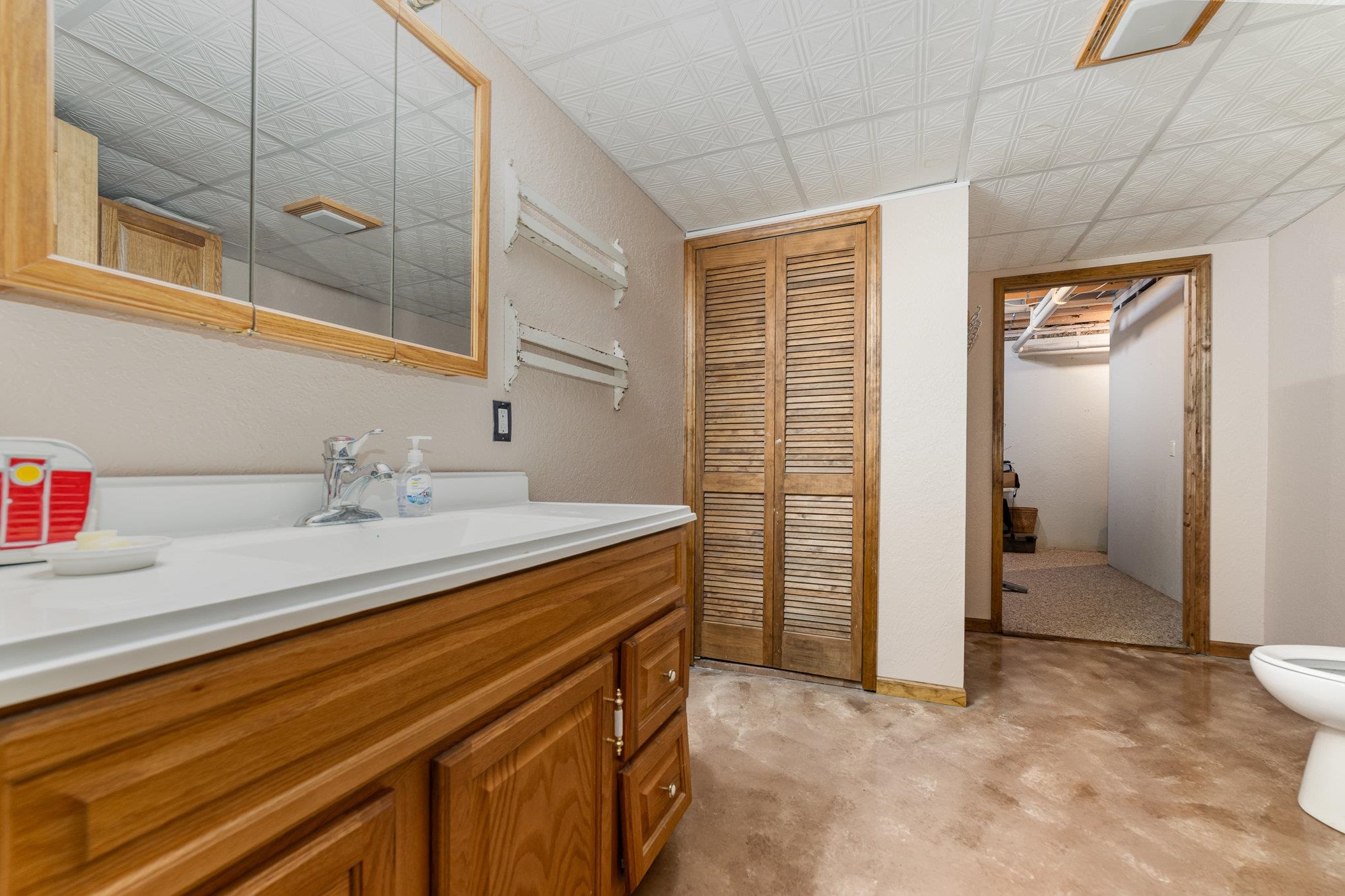 1072 South Coldwater Road Mount Pleasant, MI 48858 - Photo 22 of 34 1927953-7f31a1f7-da26-49b8-b28d-2deeabd315f5.JPG