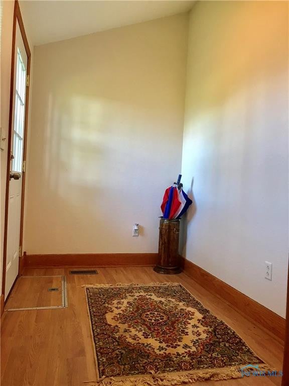 7310 Cedar Point Road Oregon, OH 43616 - Photo 15 of 35 Gallery Image 15