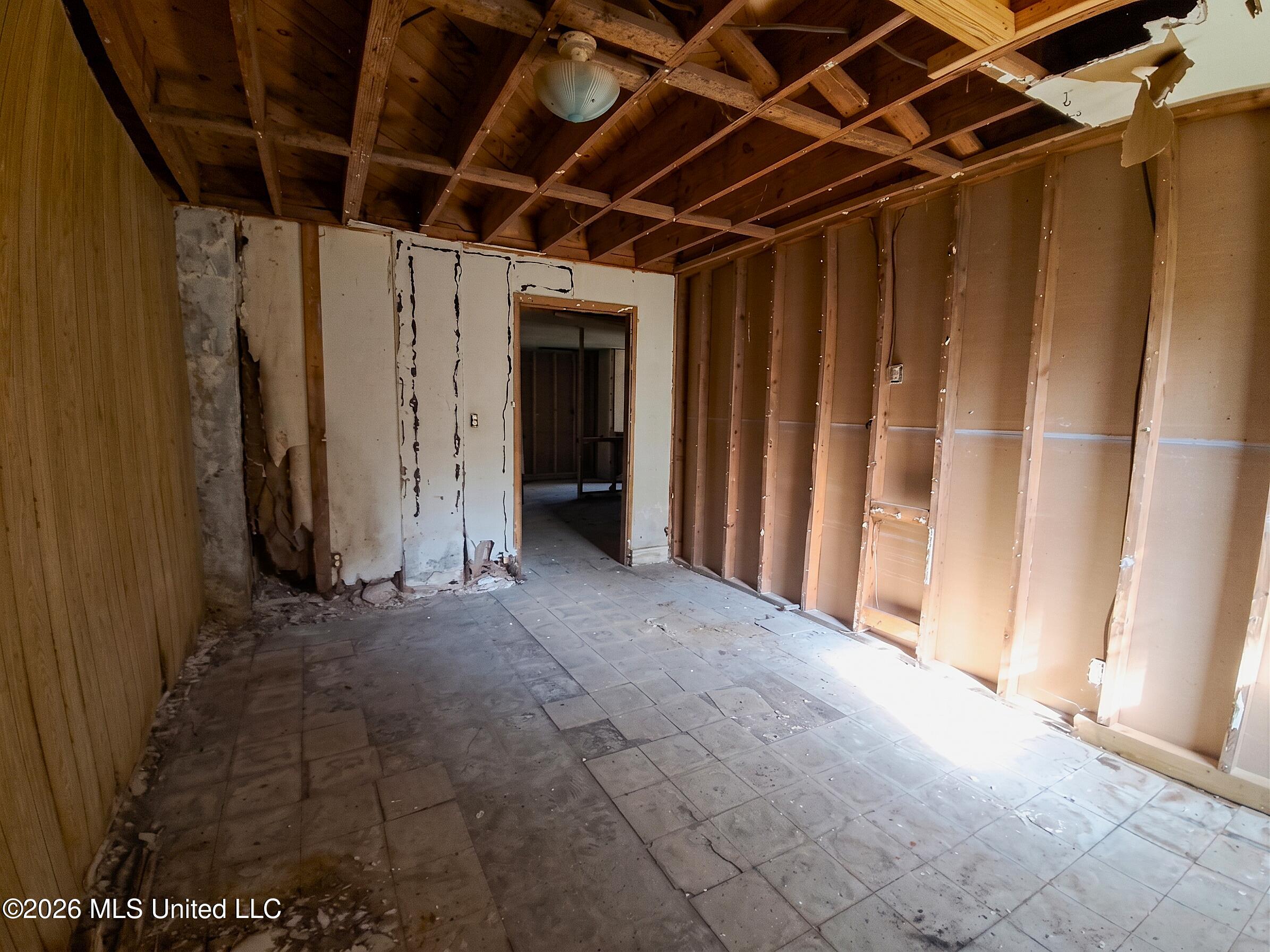 2300 23rd Avenue Meridian, MS 39301 - Photo 11 of 17 (Bedroom )